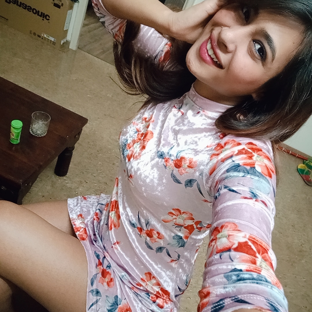 Bangalore Call Girl - Malika